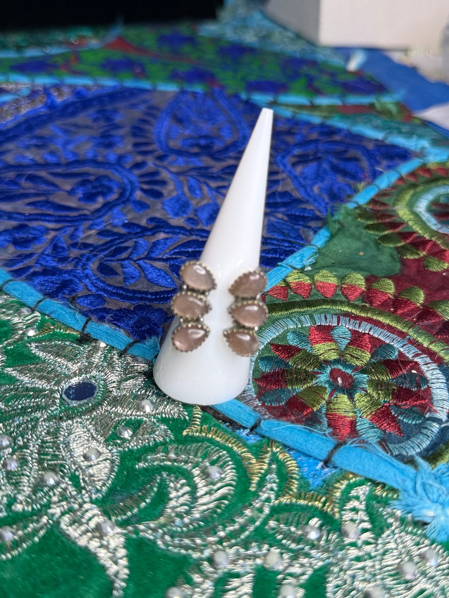 Chocolate Moonstone split ring