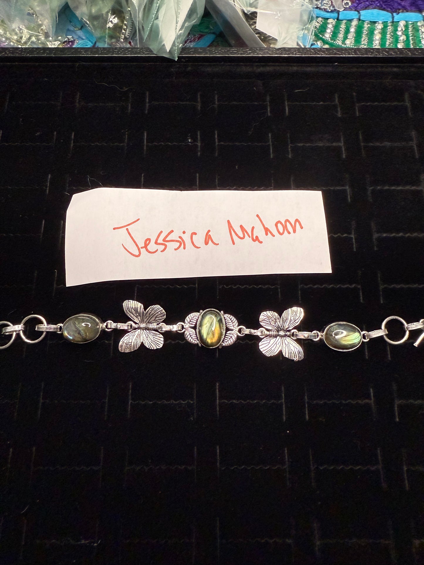 JessicaMahonn due Oct 25