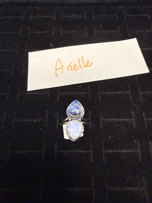Arielle due April 29