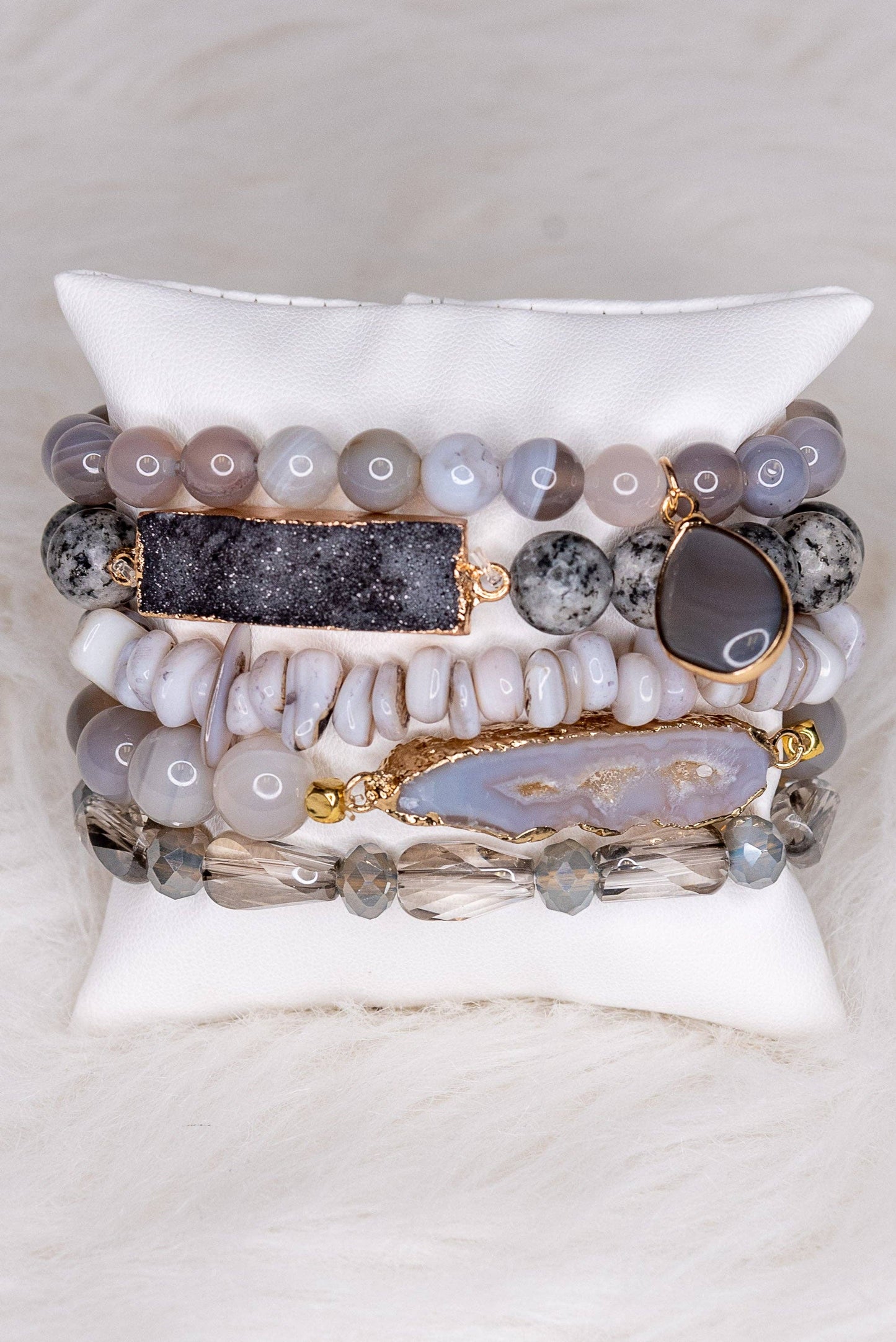 Leona Bracelet Set in Gray