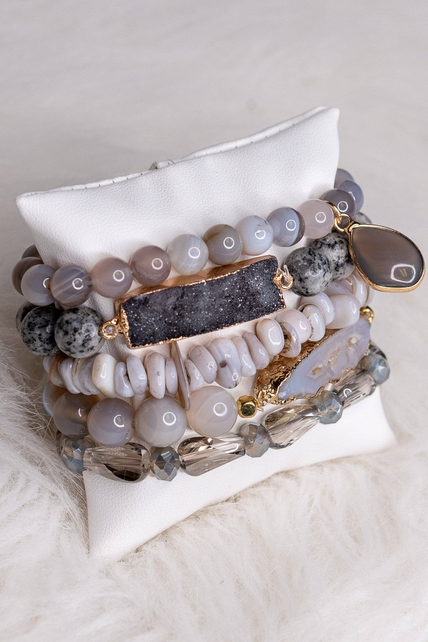 Leona Bracelet Set in Gray