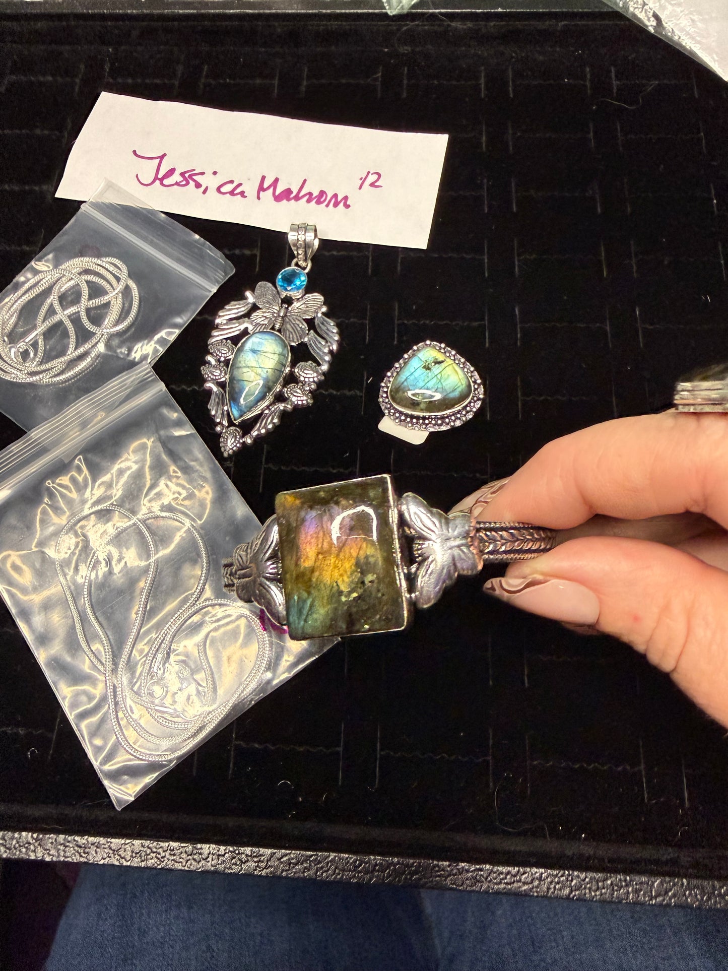 JessicaMahonn due Feb 12