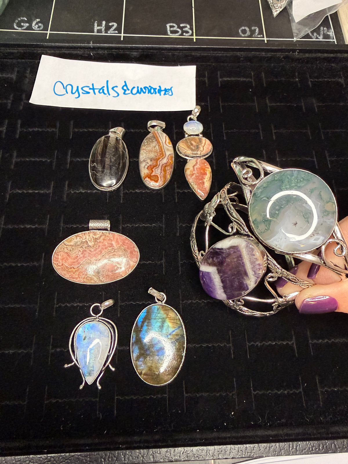 Crystals&Curiosities due Aug 15
