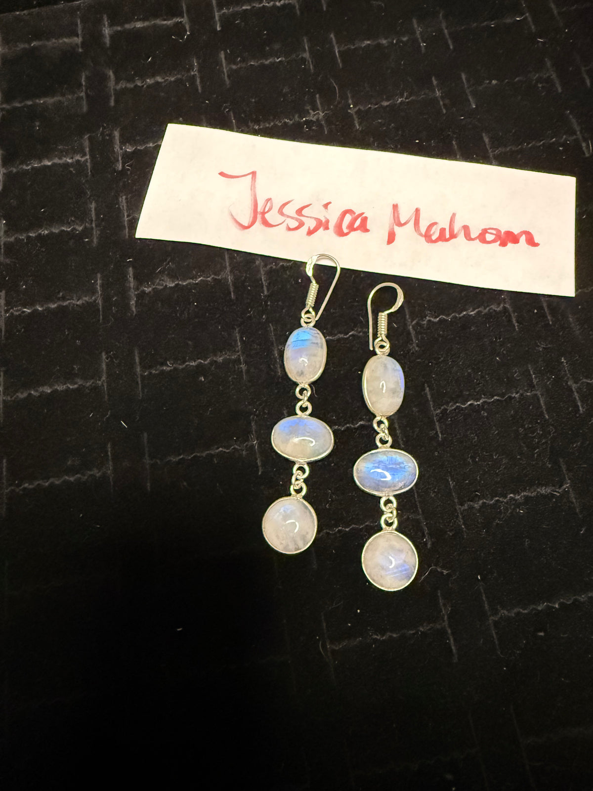 JessicaMahonn due Aug 27