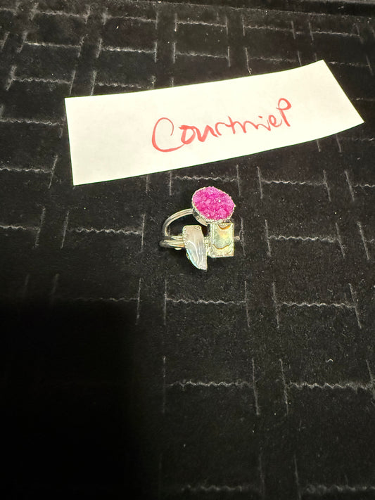 CourtnieP due Oct 22