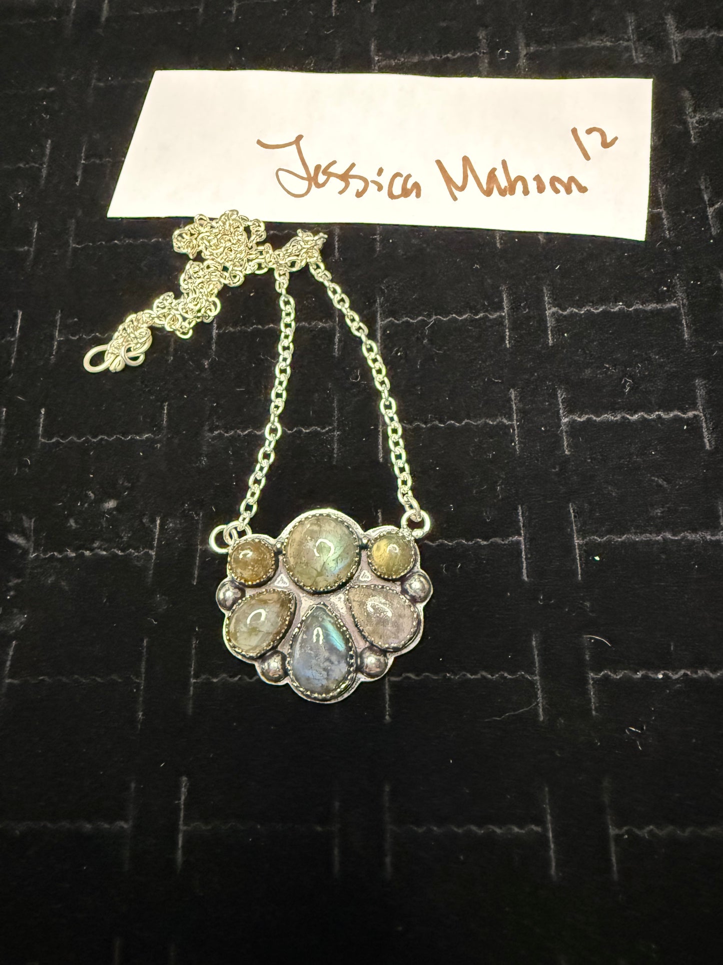 JessicaMahonn due Dec 27