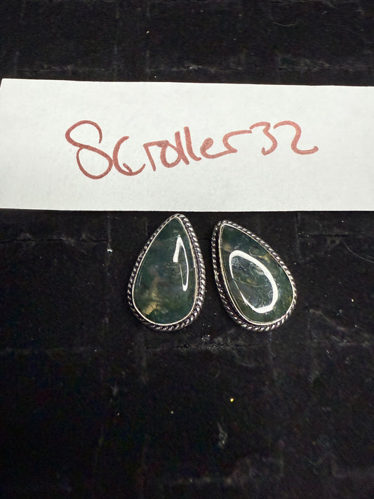 Scroller32 due April 13