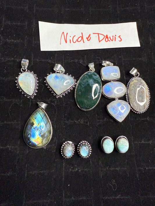 Nicole Davis due April 18