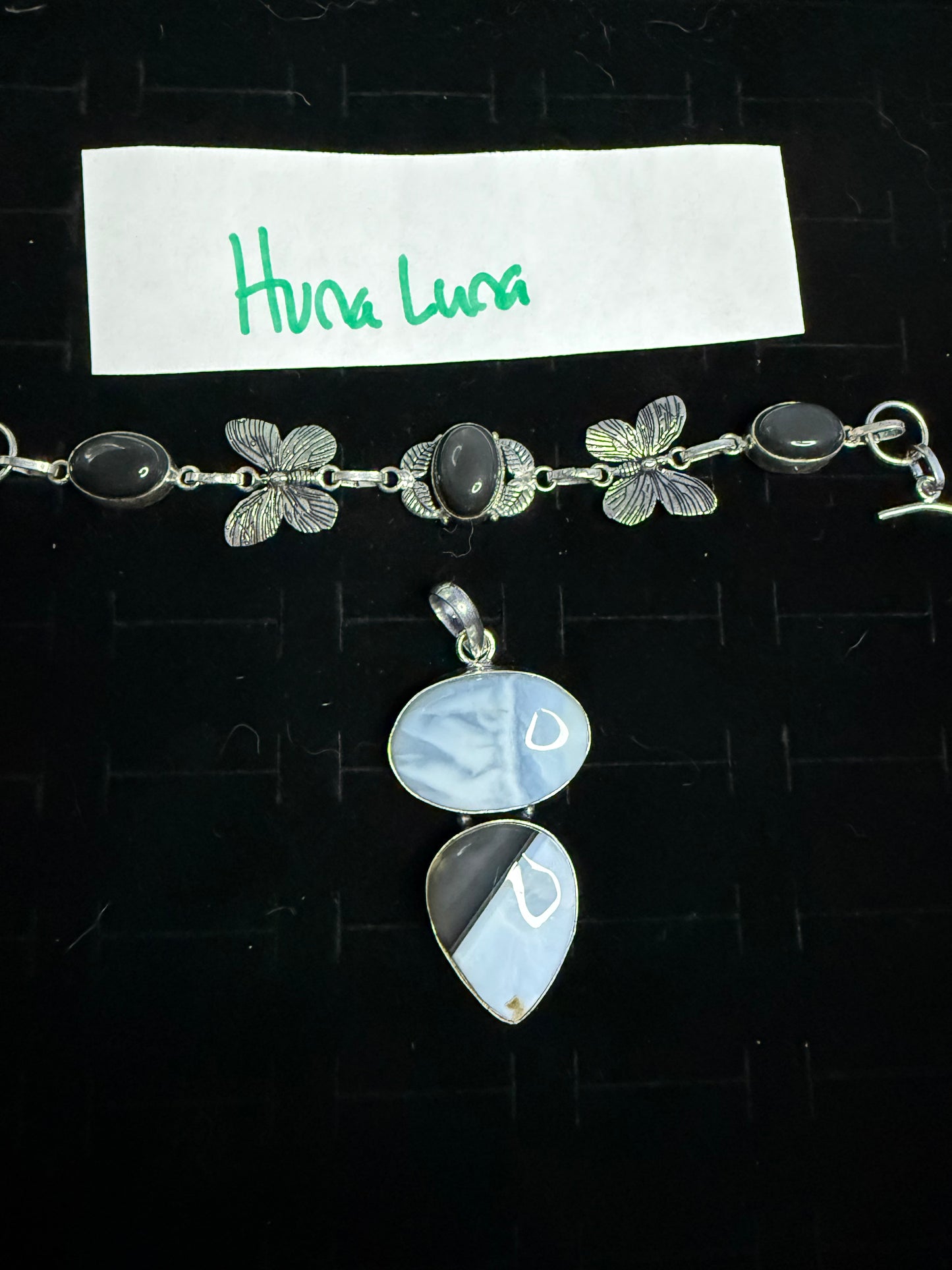 Hunaluna due June 22