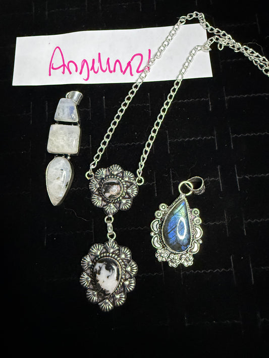 Angelina21 due July 14