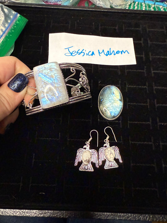 JessicaMahonn due Oct 25