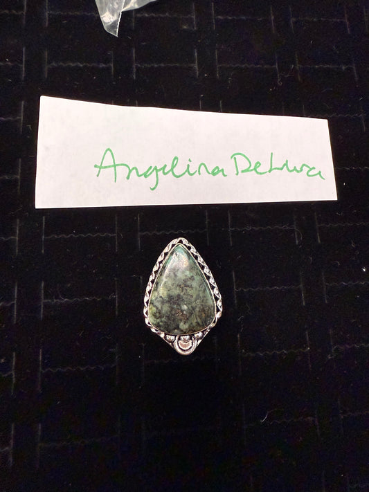 AngelinaDeLuna due Nov 16