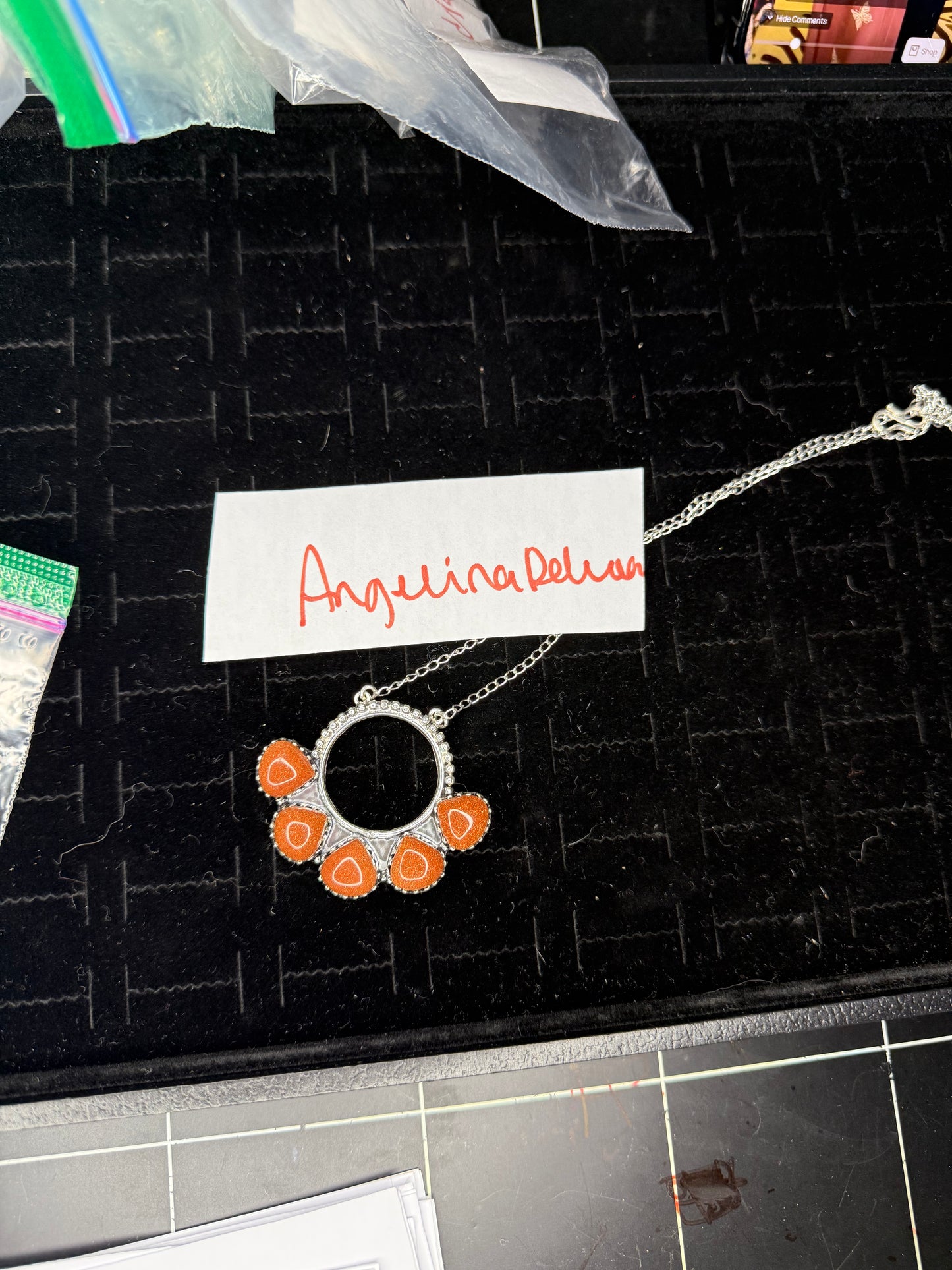 AngelinaDeLuna due Nov 16