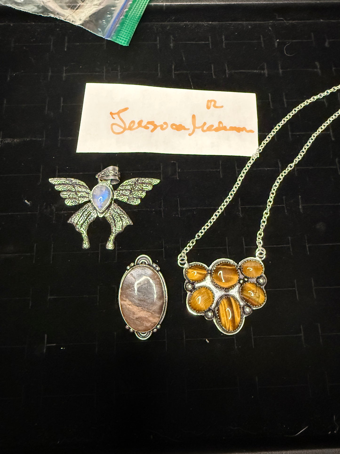 JessicaMahonn due Nov 21