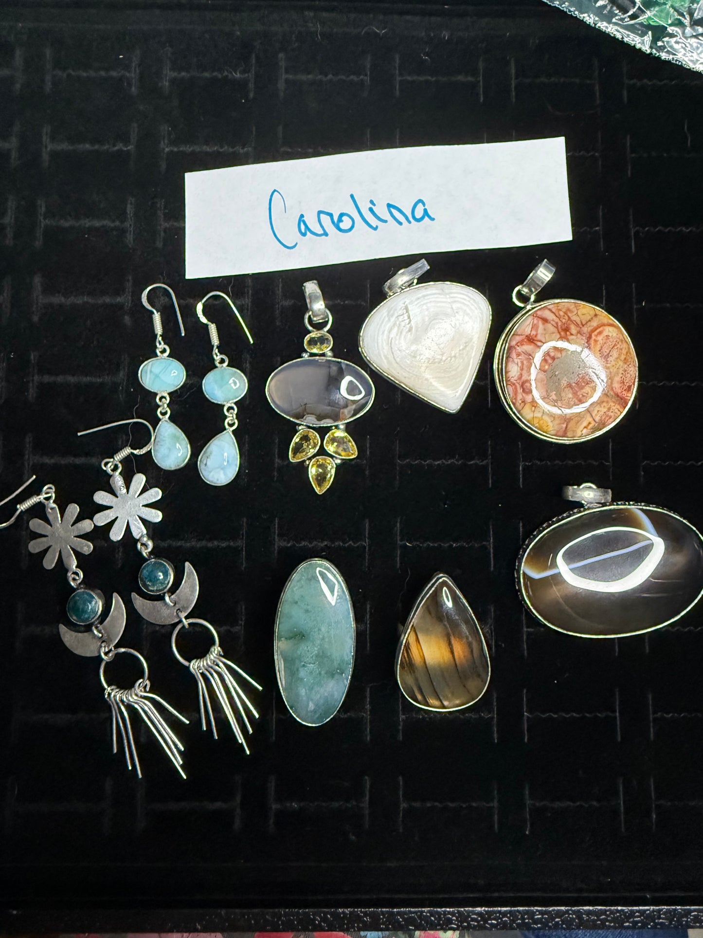 Carolina due March 23