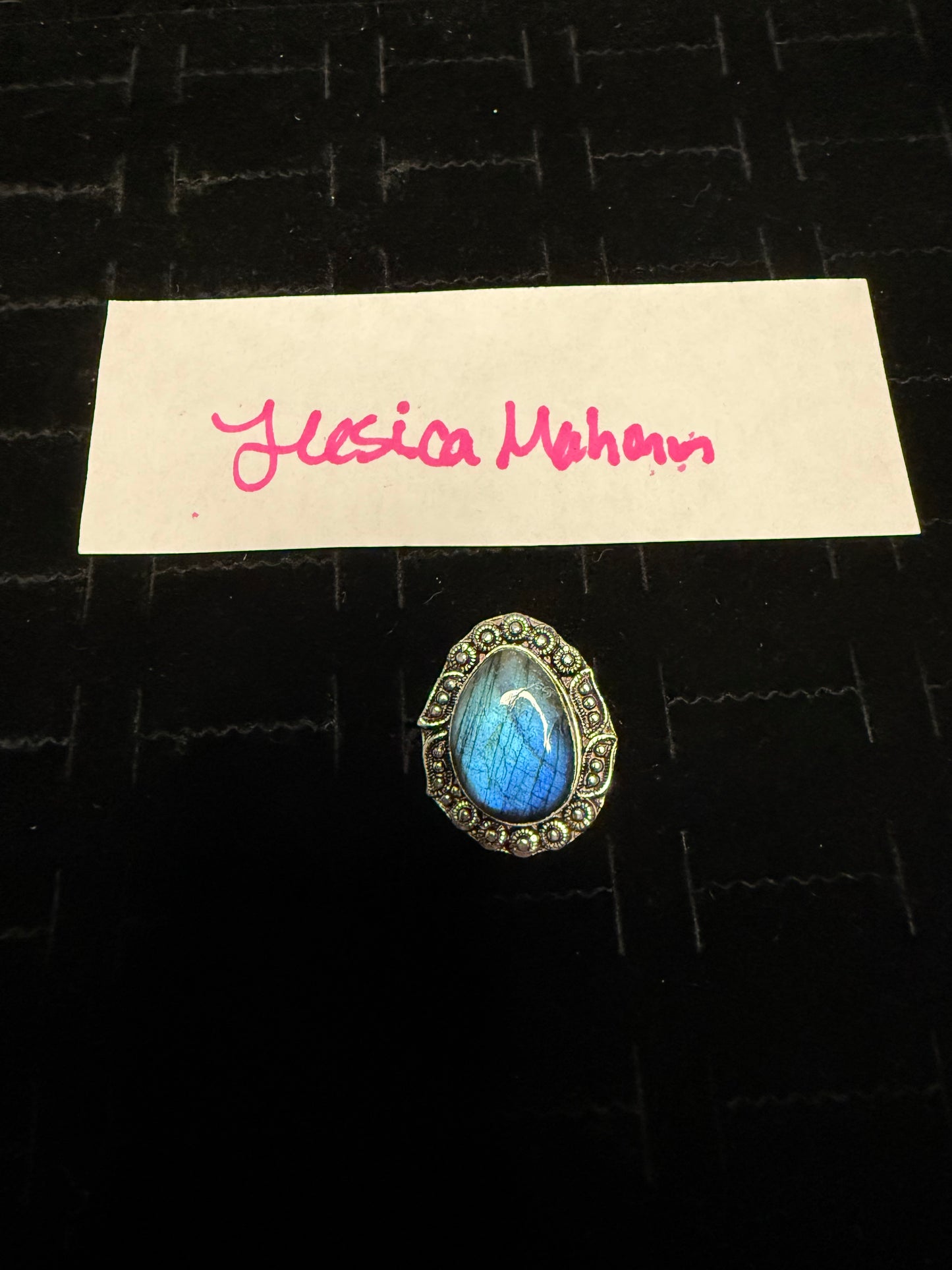 JessicaMahonn due Dec 11