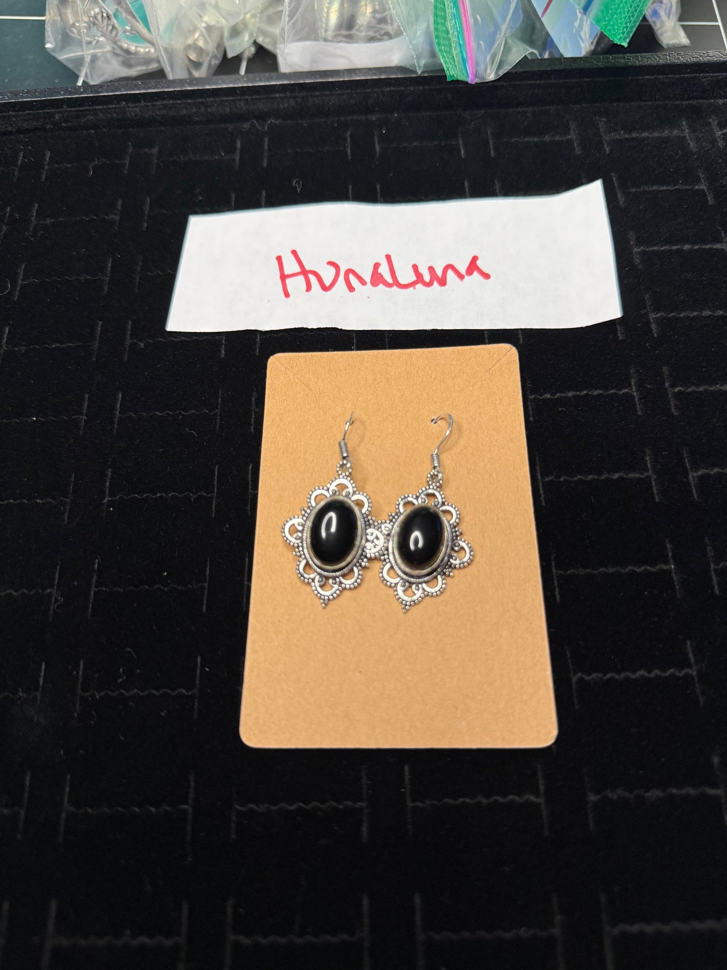 HunaLuna due Dec 17