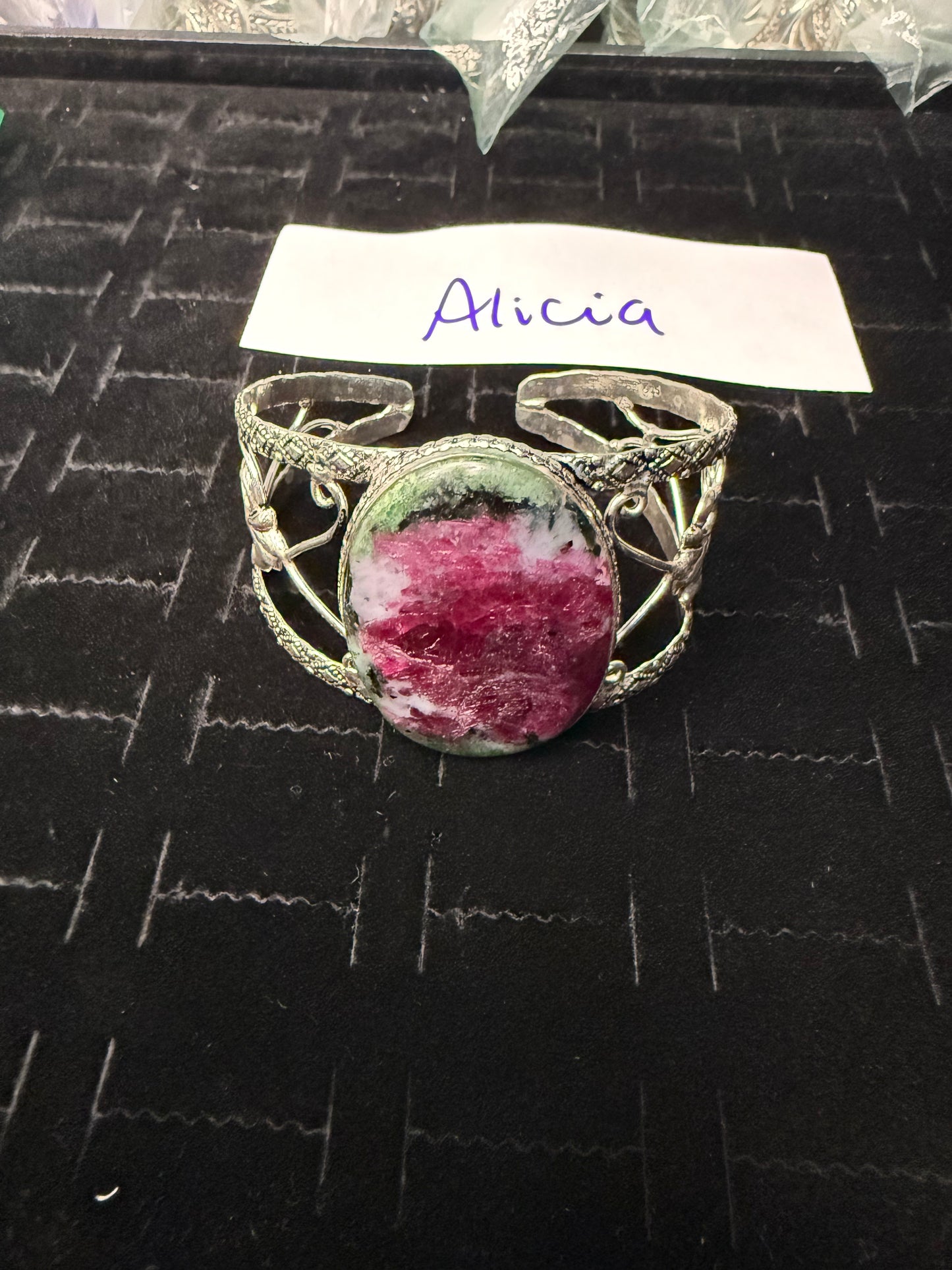 Alicia due Dec 26