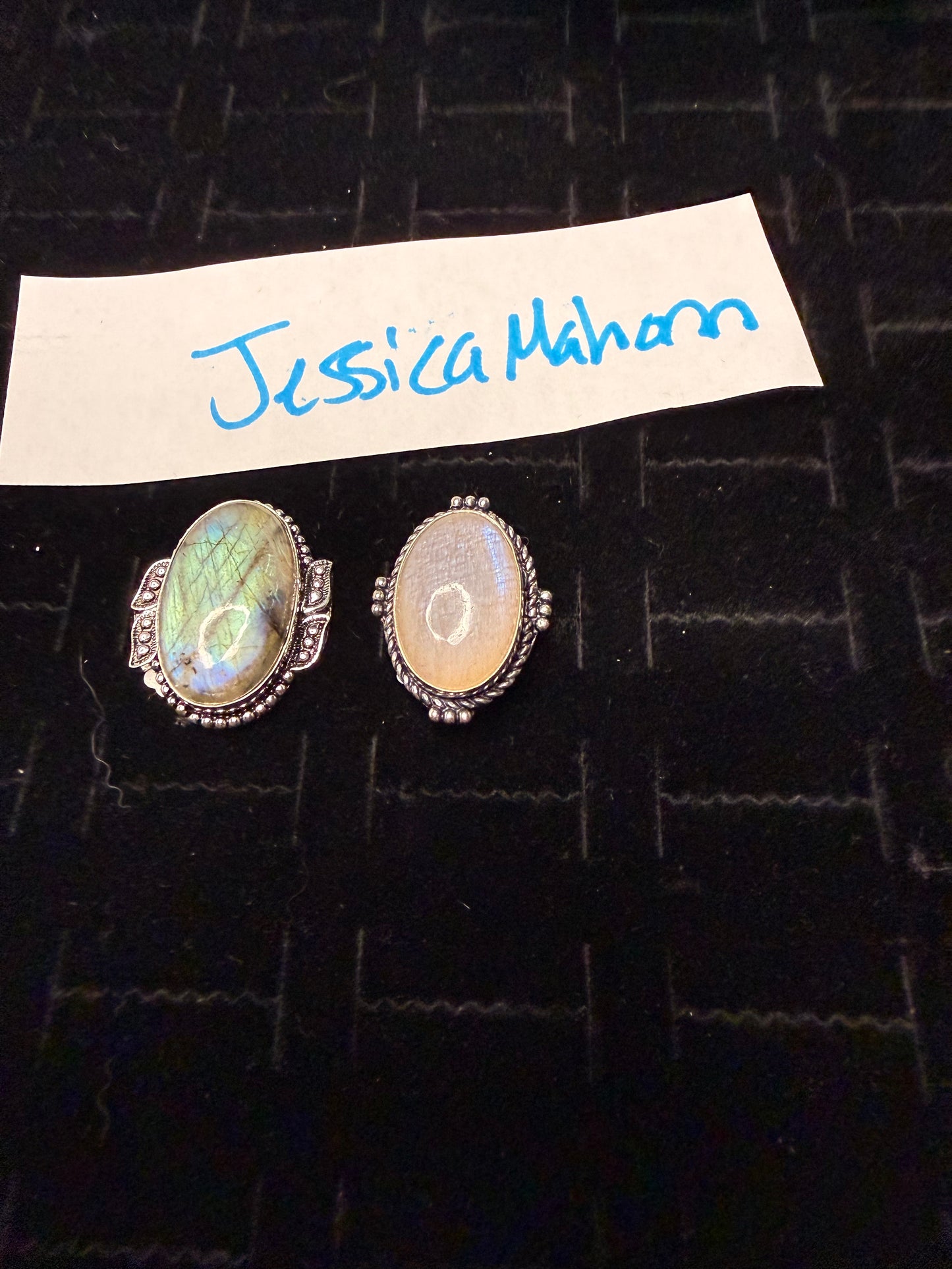 JessicaMahonn due Dec 27