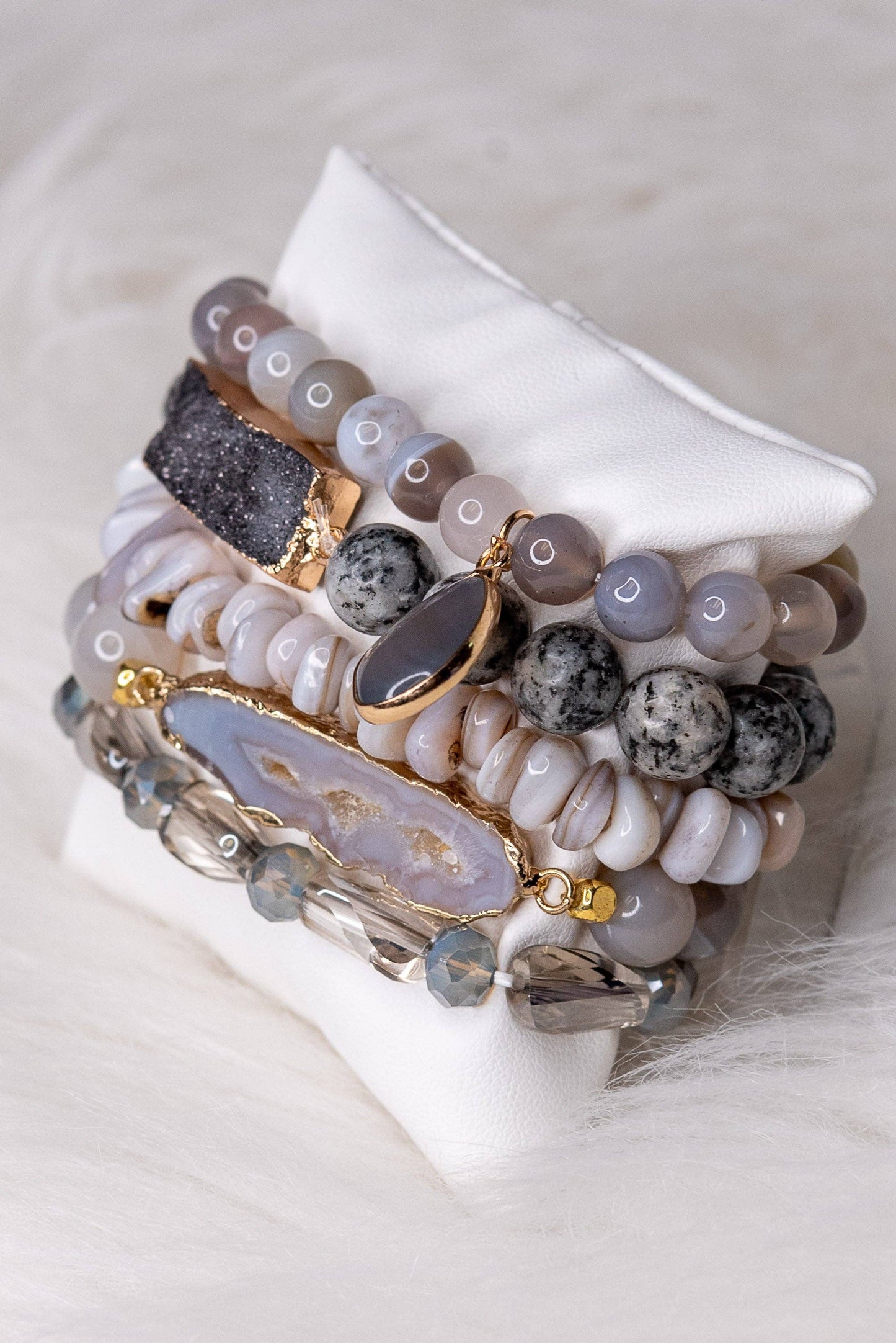 Leona Bracelet Set in Gray